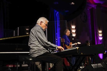  In All of this Longest Running Smooth Jazz Festivals of all, 35 years never had we gotten the Legendary DAVE GRUSIN to our stage before.  The man who co created the legendary smooth jazz record label, The GRP Recording Company.  The man who had been Andy Williams TV Show Music Director in the 60’s. Who then won Grammy’s and Oscars scoring some of the biggest movies, “Tootsie,” “On Golden Pond,” “Tequilla Sunrise,” “The Fabulous Baker Boys.” …….. and TV shows “St. Elsewhere.”  