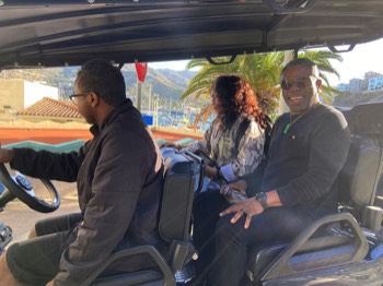  Norman Brown golf cart arrival 